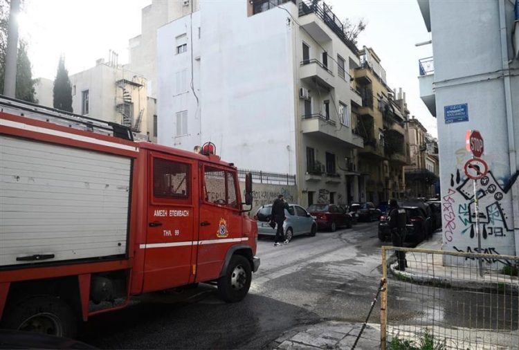 Τραγωδία στην Παιανία – Νεκρός 89χρονος μετά από φωτιά σε διαμέρισμα