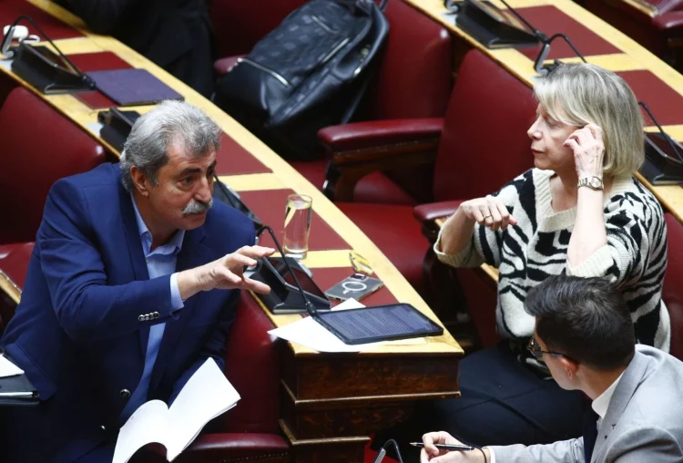 Άρση ασυλίας για Παύλο Πολάκη και Έλενα Ακρίτα