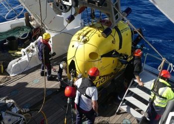 Συνεχίζονται οι έρευνες του ωκεανογραφικού σκάφους «Αιγαίο» στην περιοχή Σαντορίνης – Αμοργού