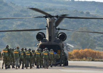 Σε ετοιμότητα οι Ένοπλες Δυνάμεις λόγω του έκτακτου δελτίου επιδείνωσης καιρικών φαινομένων