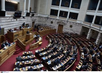 Βουλή: Κατατέθηκε η πρόταση δυσπιστίας κατά της κυβέρνησης – Συγκέντρωσε 85 υπογραφές