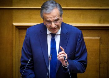 Σαμαράς: Νέα σφήνα στην κυβέρνηση – Ζητά παρέμβαση στην ΕΕ για τις σφαγές στη Συρία και τον ρόλο της Τουρκίας