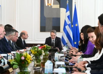 Το θέμα του κατώτατου μισθού στο υπουργικό συμβούλιο της Τετάρτης εν μέσω κυβερνητικής κατάρρευσης