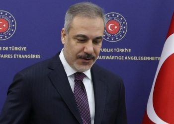 Φιντάν: Επαναφέρουμε την πρότασή μας για τη φιλοξενία ειρηνευτικών συνομιλιών μεταξύ Ουκρανίας και Ρωσίας