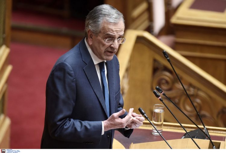 Αντώνης Σαμαράς: «Θα απέχω από την αποψινή ψηφοφορία»