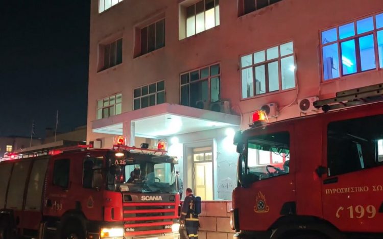 Γενικό Κρατικό Νίκαιας: Ντοκουμέντο από τη στιγμή που εκδηλώθηκε η πυρκαγιά