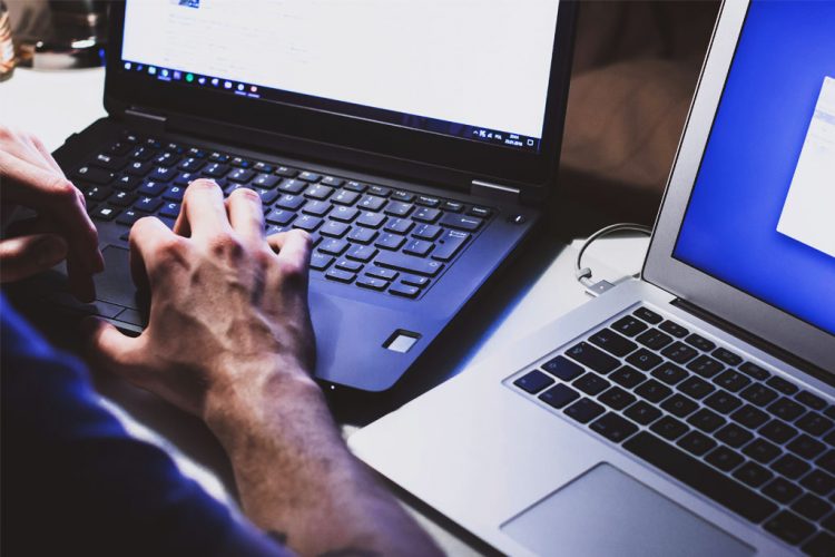 Διαρροή-σοκ στο ΕΑΠ: 813 GB προσωπικά δεδομένα των φοιτητών στο dark web