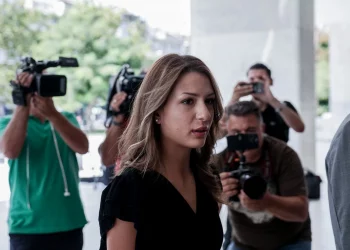 Στο εδώλιο με βαρύ κατηγορητήριο η 28χρονη που είχε καταγγείλει το βιασμό της