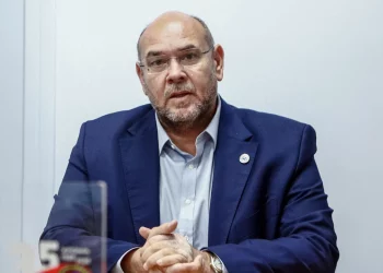 Παραιτήθηκε ο πρόεδρος του ΕΚΑΒ Νίκος Παπαευσταθίου – Aναλαμβάνει Γ.Γ. Πολιτικής Προστασίας