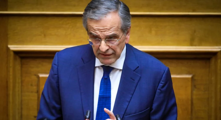 Με καρφιά κατά Μητσοτάκη ευχήθηκε ο Σαμαράς για την Εθνική Επέτειο