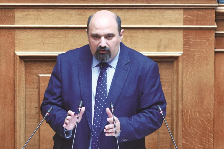 Τα 27 μέλη της προανακριτικής για τον Χρήστο Τριαντόπουλο