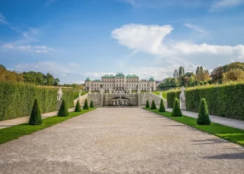 Αυστρία: Σκάνδαλο με τον διορισμό του Αλβανού πρέσβη, Φατέ Βελάι