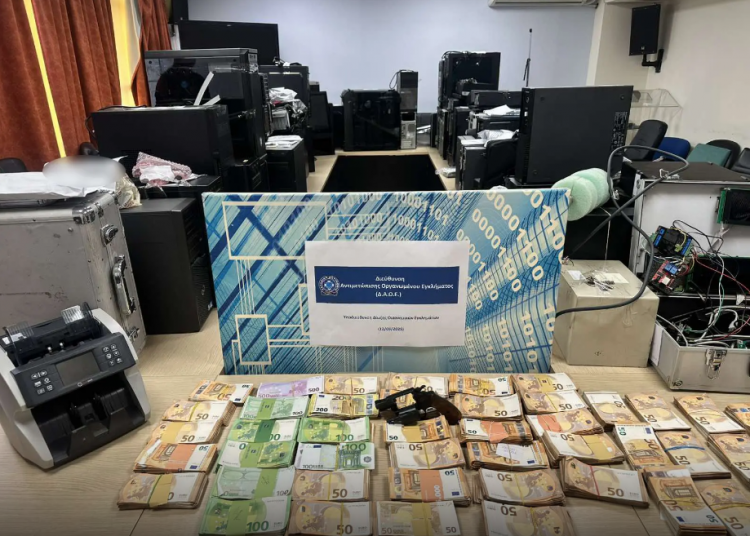 Λαθρεμπόριο καυσίμων: Πώς δρούσαν οι δύο εγκληματικές οργανώσεις