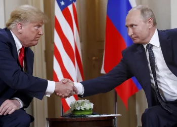 Τραμπ: Μιλήσαμε με τον Πούτιν, υπάρχει καλή πιθανότητα να τελειώσει ο πόλεμος