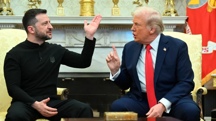 Ο Τραμπ παγώνει τη στρατιωτική βοήθεια των ΗΠΑ στην Ουκρανία και κλιμακώνει τη ρητορική κατά Ζελένσκι