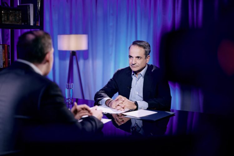 Προκλητική στήριξη Μητσοτάκη στην «Ομάδα Αλήθειας»: «Διατηρούν πλήρως την ανεξαρτησία τους»