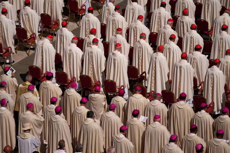 Κονκλάβιο: Πώς γίνεται η μυστική εκλογή του Πάπα – Οι κανόνες, η παράδοση και οι απαγορεύσεις