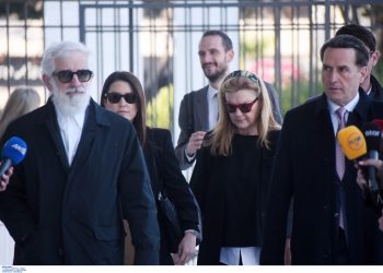 Δίκη Φιλιππίδη: «Ο Πέτρος δεν έχει σκοτεινή όψη…» – Η κατάθεση της συζύγου του