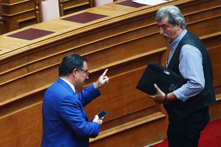 «Μαλλιά κουβάρια» Γεωργιάδης και Πολάκης: «Μου είπε ότι λέω π@@ριες» – «Πρόσεξε ακροδεξιέ μην πάθεις ανακοπή»