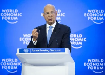 Παρελθόν ο Κλάους Σβαμπ από το παγκόσμιο οικονομικό φόρουμ – Ο εχθρός της εθνικής κυριαρχίας