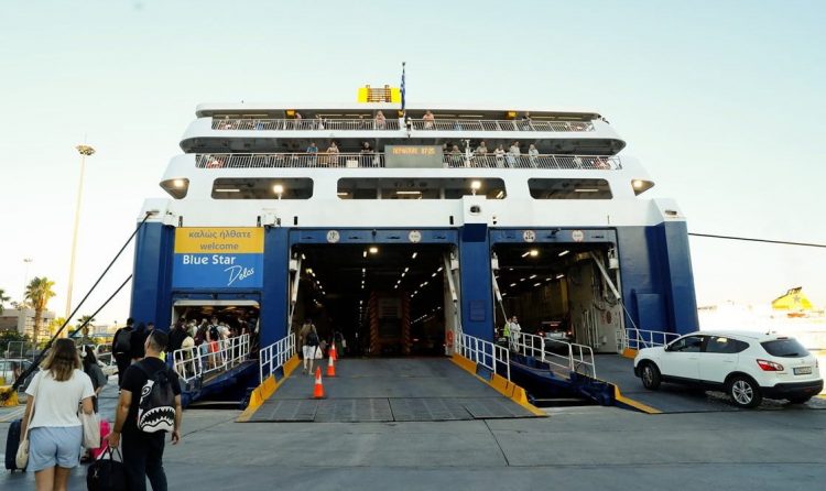 Ηγουμενίτσα: Μαθήτρια από τη Λαμία ξυλοκοπήθηκε από τουρίστα σε πλοίο