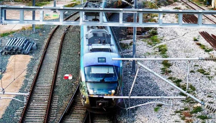 Αυλίδα: Άγριος ξυλοδαρμός δύο Κούρδων από άγνωστους μέσα σε τρένο!