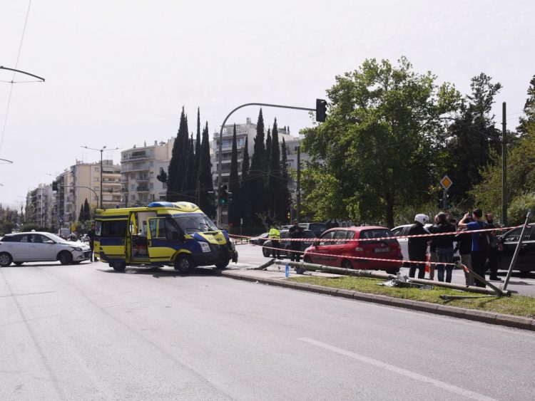 Τροχαίο στο Παγκράτι: Τα νεότερα για την κατάσταση των τραυματιών