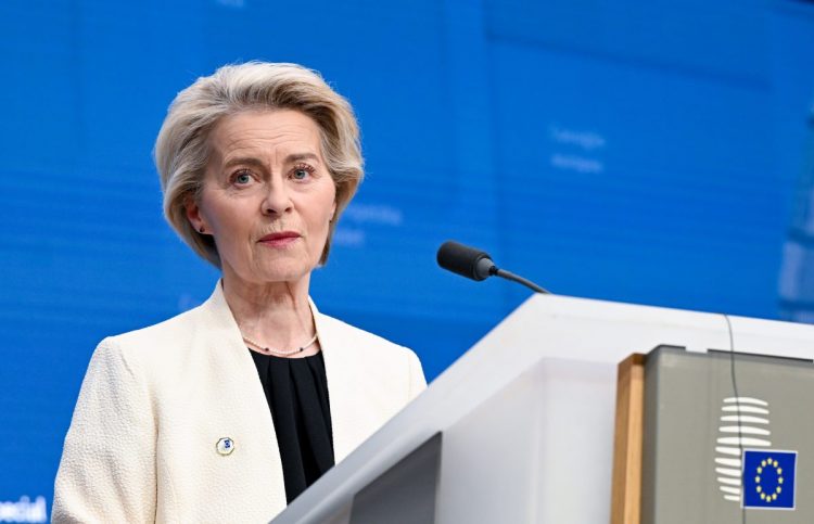 Reuters: Πρώτη απάντηση της Ευρώπης στους δασμούς Τραμπ – Tα προϊόντα που βάζει στο στόχαστρο ως αντίμετρα