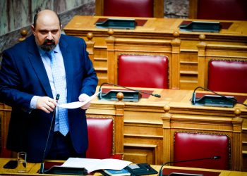 Προανακριτική: Ολοκληρώθηκε η «κωλοτούμπα» της ΝΔ – Ζητούν δίωξη Τριαντόπουλου ενώ τον θεωρούσαν αθώο