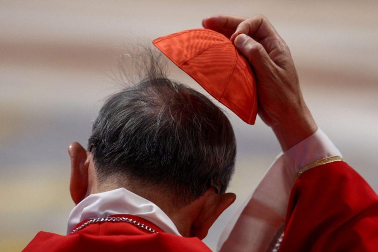 Βατικανό: Ποιος είναι ο «Chito» που διεκδικεί το χρίσμα του Πάπα και ποια η σχέση του με τον Φραγκίσκο