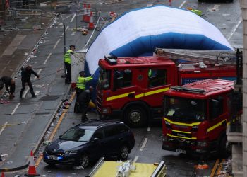 Λίβερπουλ: Απαγγέλθηκαν κατηγορίες στον οδηγό που έπεσε πάνω στο πλήθος
