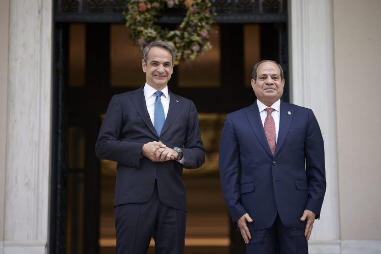 Tηλεφωνική επικοινωνία Μητσοτάκη – αλ Σίσι για τη Μονή Σινά