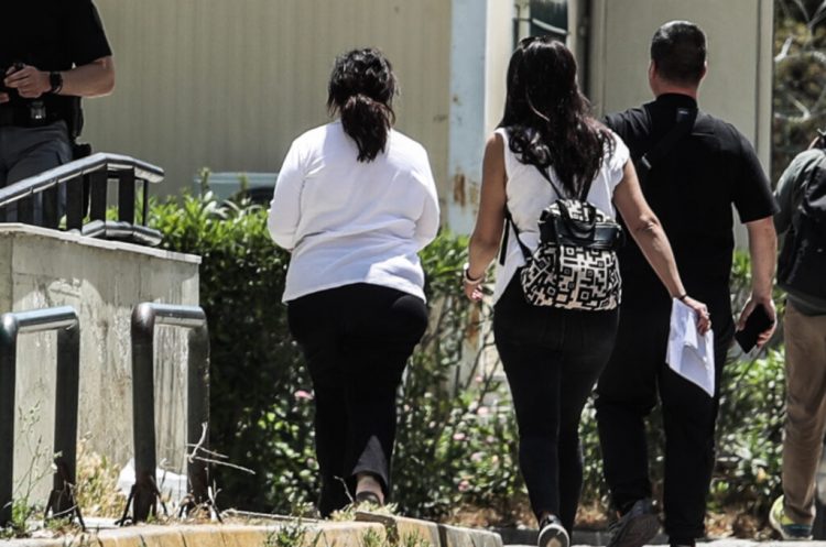 Ποινική δίωξη στη δημοσιογράφο με τα πολυτελή ταξίδια – «φάντασμα» – Πώς εξαπατούσε τα θύματα