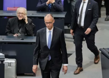 Ανακούφιση για τον Μερτς στη Γερμανία – Εξελέγη καγκελάριος στη δεύτερη ψηφοφορία