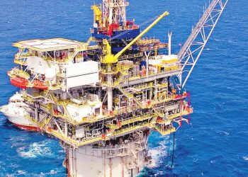 ΥΠΕΝ: Ξεκινούν σήμερα οι συναντήσεις στο Τέξας για τους υδρογονάνθρακες