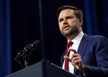 Τζέι Ντι Βανς: «Ρωσία και Ουκρανία να διεξάγουν απευθείας διαπραγματεύσεις»