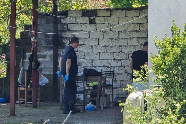 Αμφιλοχία: Ο 67χρονος πατροκτόνος ήταν πρώην αστυνομικός που είχε ασελγήσει σε 11χρονο