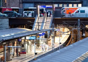 Επίθεση με μαχαίρι στο Αμβούργο: Τουλάχιστον 17 οι τραυματίες