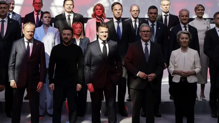 Η ΕΕ υποκύπτει ξανά στις πιέσεις του Ζελένσκι – Εξετάζει κυρώσεις κατά Κίνας και Ινδίας για το ρωσικό πετρέλαιο