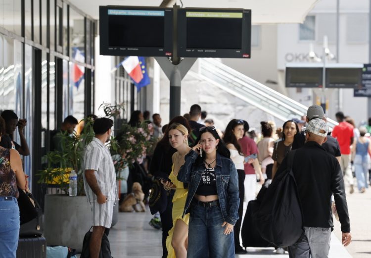 Γαλλία: Μετά τις Κάννες και στη Νίκαια προβλήματα ηλεκτροδότησης