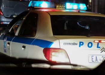 Συνέλαβαν 39χρονο αλλοδαπό για τραυματισμό ταξιτζή στον Βύρωνα – Τον είχε πυροβολήσει έξω από κατάστημα