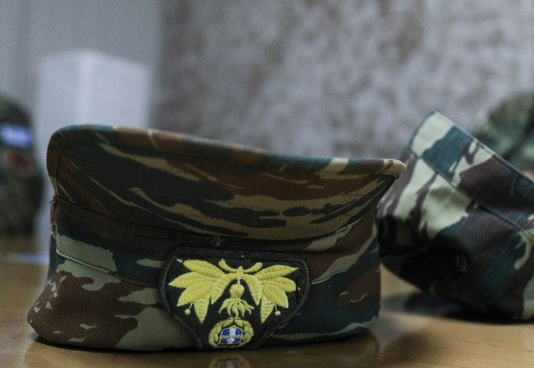 Εξέγερση υπαξιωματικών κατά Δένδια