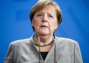 Μέρκελ: «Κίνδυνος να καταστραφεί η Ευρώπη λόγω μονομερών πολιτικών κρατών για το μεταναστευτικό»