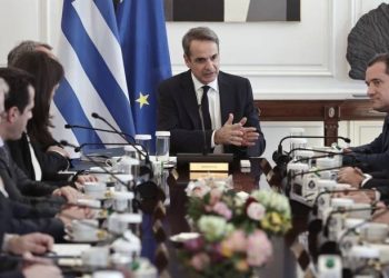 Το σκεπτικό που αναπτύσσουν στο Μαξίμου όσοι προτιμούν εκλογές το 2025