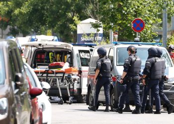 Μακελειό σε σχολείο της Αυστρίας: Σημείωμα αυτοκτονίας είχε αφήσει ο δράστης – 11 οι νεκροί