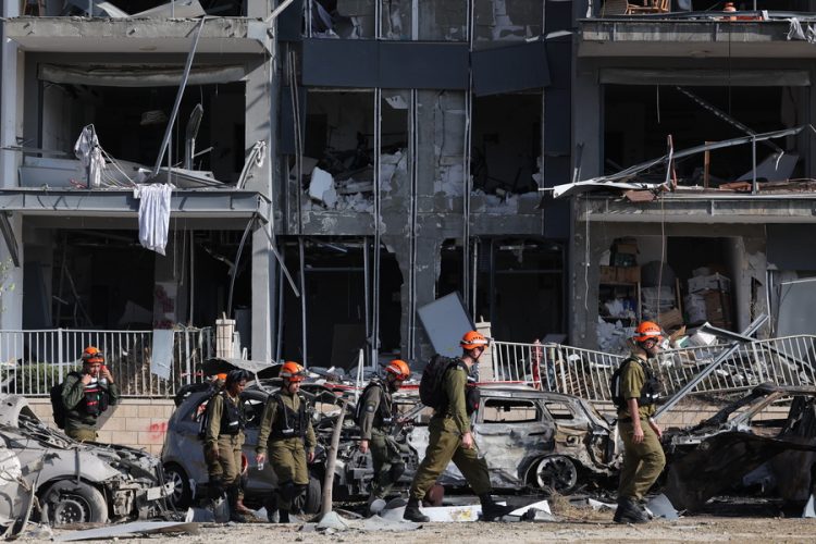 Ισραήλ: 17 τραυματίες και ζημιές από το νέο κύμα ιρανικών πυραυλικών επιθέσεων