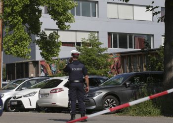 Αυστρία: Πρώην μαθητής του σχολείου ο 21χρονος μακελάρης – Τριήμερο εθνικό πένθος για τα θύματα