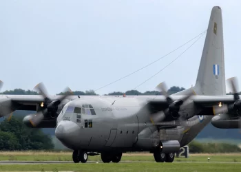 Με C-130 μέσω Αιγύπτου επιστρέφουν οι Έλληνες που είχαν εγκλωβιστεί στο Ισραήλ