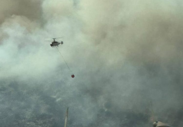 Μαίνεται η πυρκαγιά στη Χωριστή Δράμας: Αυξήθηκαν οι πυροσβεστικές δυνάμεις για την κατάσβεσή της