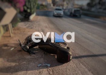 Τροχαίο με εγκατάλειψη στη Χαλκίδα: ΙΧ παρέσυρε μηχανάκι με ηλικιωμένο οδηγό